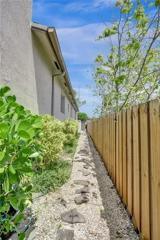 62 NE 26th Street Wilton Manors FL 33305