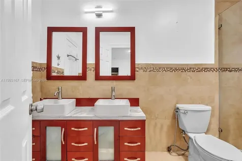 340 W 55th Street Hialeah FL 33012
