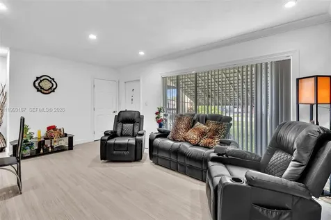 340 W 55th Street Hialeah FL 33012