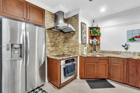 340 W 55th Street Hialeah FL 33012