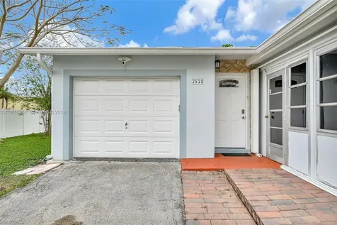2528 SW Natura Boulevard Deerfield Beach FL 33441
