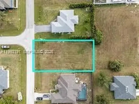 206 Jacaranda Parkway E Cape Coral FL 33909
