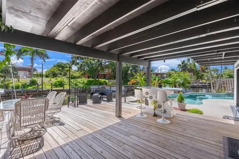 516 NE 6th Avenue Deerfield Beach FL 33441
