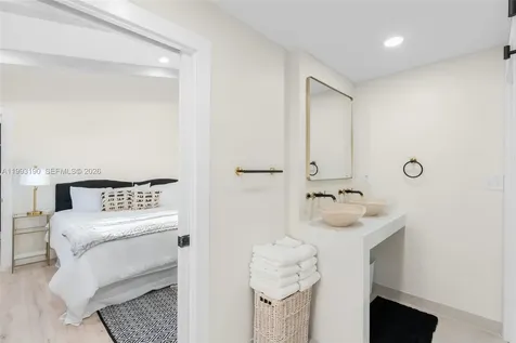 516 NE 6th Avenue Deerfield Beach FL 33441