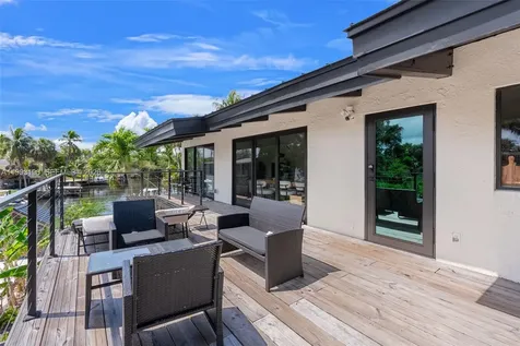 516 NE 6th Avenue Deerfield Beach FL 33441