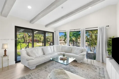 516 NE 6th Avenue Deerfield Beach FL 33441