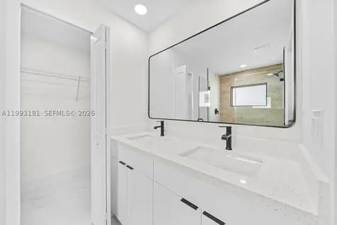 2501 E 15th Street Lehigh Acres FL 33972