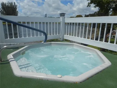 3690 Inverrary Drive Lauderhill FL 33319