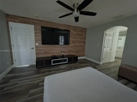 1816 Tomaso Avenue Lehigh Acres FL 33972