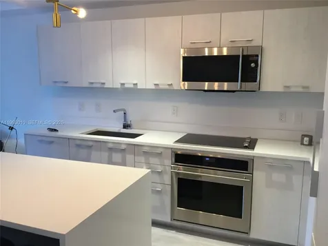 55 SW 9th Street Miami FL 33130