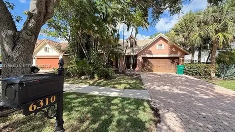 6310 NW 58th Way Parkland FL 33067