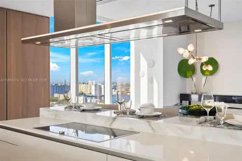 18501 Collins Avenue Sunny Isles Beach FL 33160