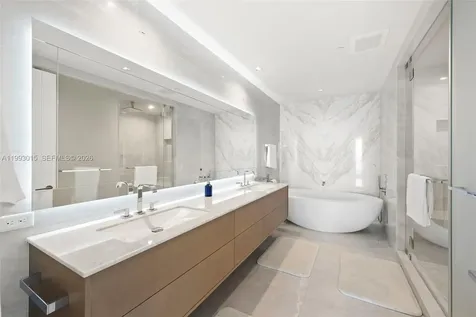 18501 Collins Avenue Sunny Isles Beach FL 33160