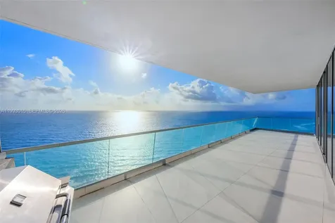 18501 Collins Avenue Sunny Isles Beach FL 33160