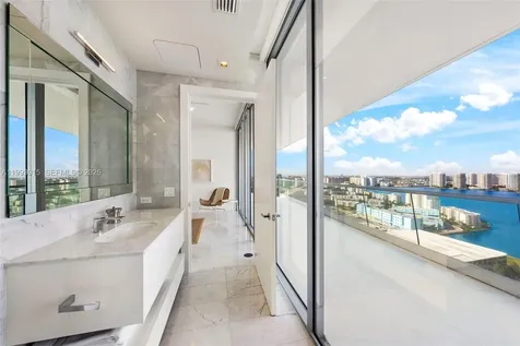 18501 Collins Avenue Sunny Isles Beach FL 33160