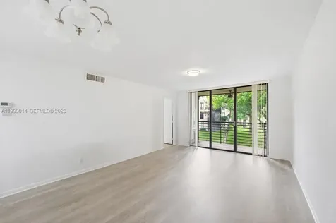 7950 W Mcnab Road Tamarac FL 33321