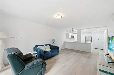 7950 W Mcnab Road Tamarac FL 33321