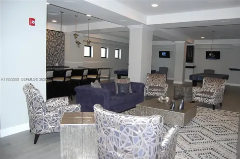 2501 S Ocean Drive Hollywood FL 33019