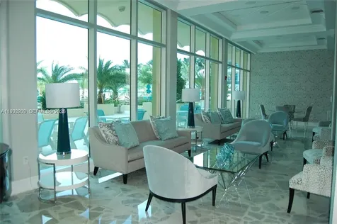 2501 S Ocean Drive Hollywood FL 33019