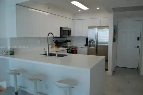 2501 S Ocean Drive Hollywood FL 33019