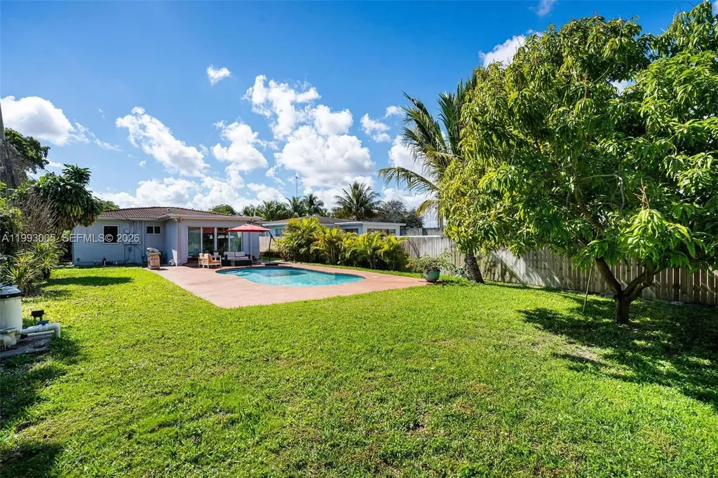 2923 Madison Street Hollywood FL 33020