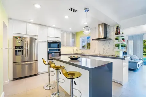 2923 Madison Street Hollywood FL 33020