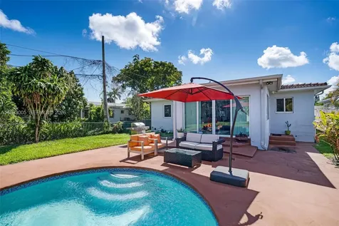 2923 Madison Street Hollywood FL 33020