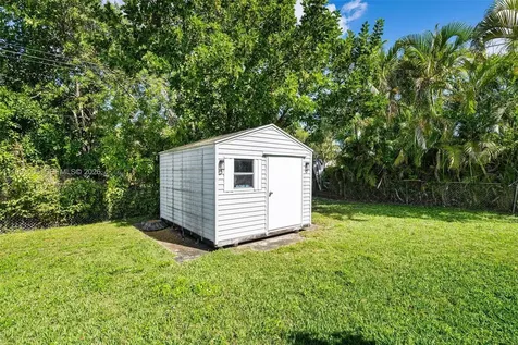 2923 Madison Street Hollywood FL 33020