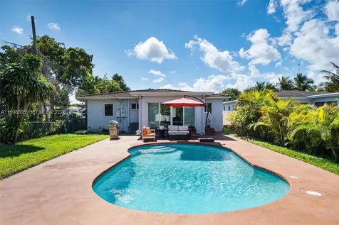 2923 Madison Street Hollywood FL 33020