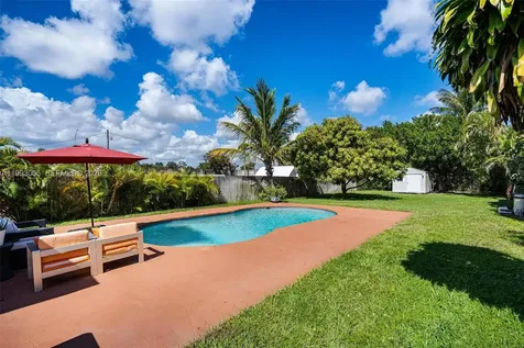2923 Madison Street Hollywood FL 33020
