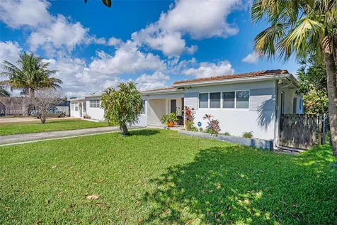 2923 Madison Street Hollywood FL 33020