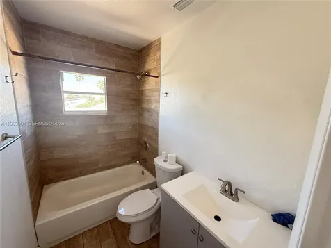 236 SW 10th Avenue Miami FL 33130