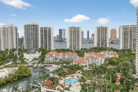 1000 Island Boulevard Aventura FL 33160
