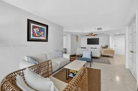 1000 Island Boulevard Aventura FL 33160