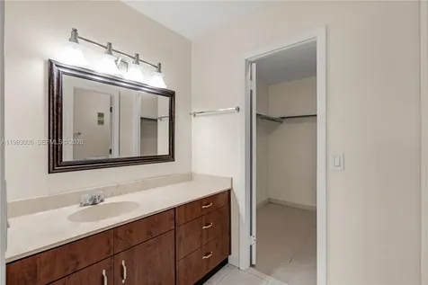 14820 Naranja Lakes Boulevard Homestead FL 33032