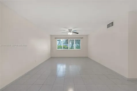 14820 Naranja Lakes Boulevard Homestead FL 33032