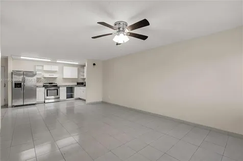 14820 Naranja Lakes Boulevard Homestead FL 33032