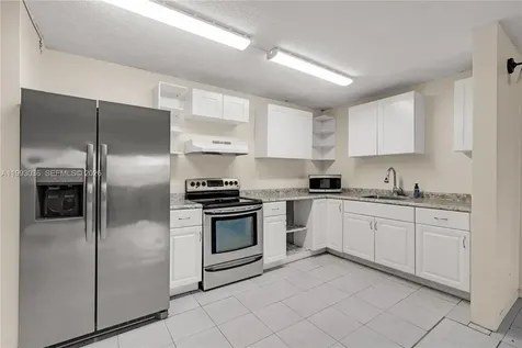 14820 Naranja Lakes Boulevard Homestead FL 33032