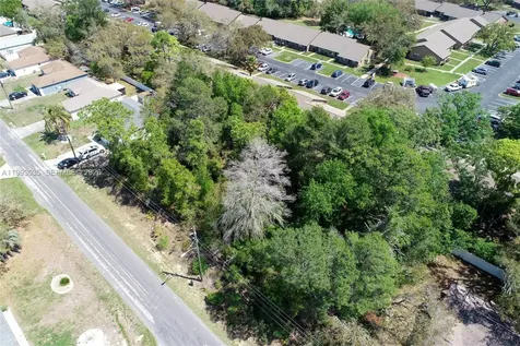 1 Tomahawk Avenue Spring Hill FL 34606