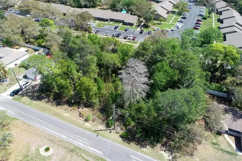 1 Tomahawk Avenue Spring Hill FL 34606