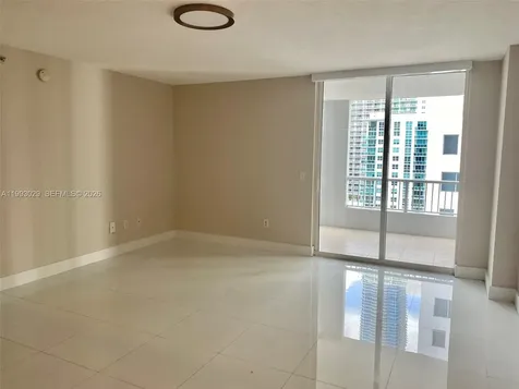 170 SE 14th Street Miami FL 33131