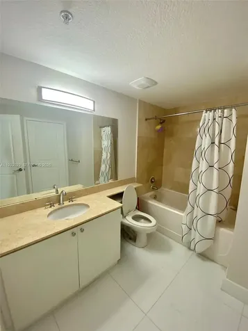 170 SE 14th Street Miami FL 33131