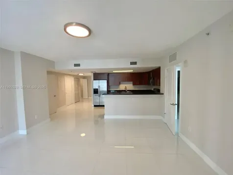 170 SE 14th Street Miami FL 33131
