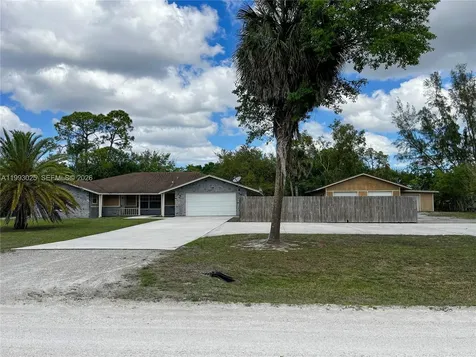 13587 N 77th Place N Unincorporated Palm Beach FL 33412