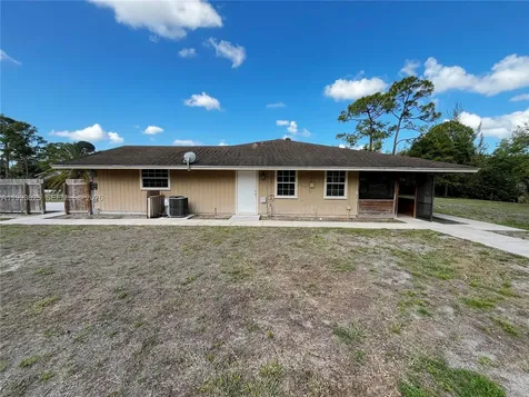 13587 N 77th Place N Unincorporated Palm Beach FL 33412