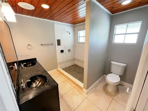 13587 N 77th Place N Unincorporated Palm Beach FL 33412