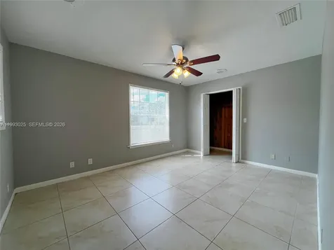 13587 N 77th Place N Unincorporated Palm Beach FL 33412
