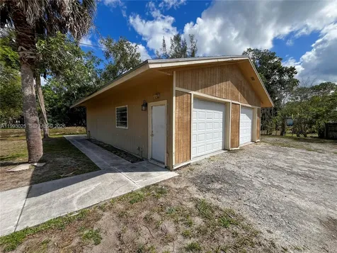 13587 N 77th Place N Unincorporated Palm Beach FL 33412