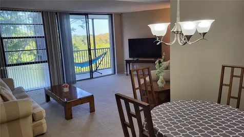 3401 N Country Club Drive Aventura FL 33180