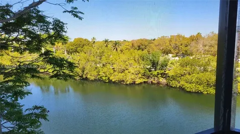 3401 N Country Club Drive Aventura FL 33180